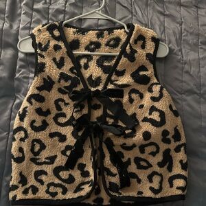 SHEIN Animal Print Fuzzy Vest